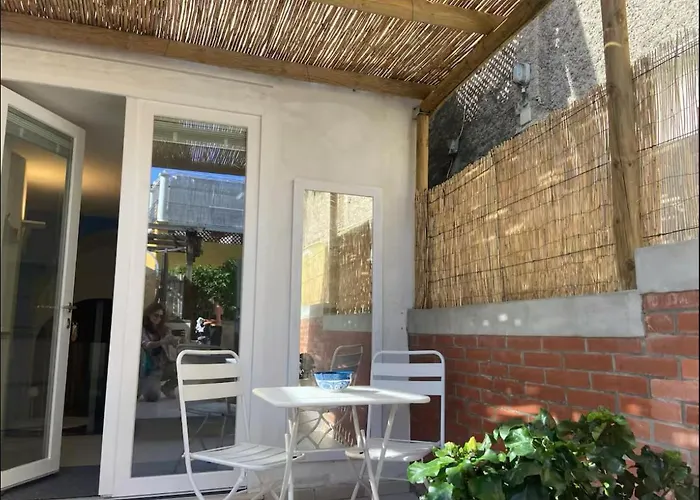 Casa Capri Mores